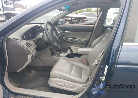 2009 Honda Accord 2.4 Ex-L из США, поврежденный, VIN 1HGCP268X9A071393